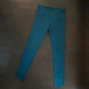 Under Armour leggings, size M